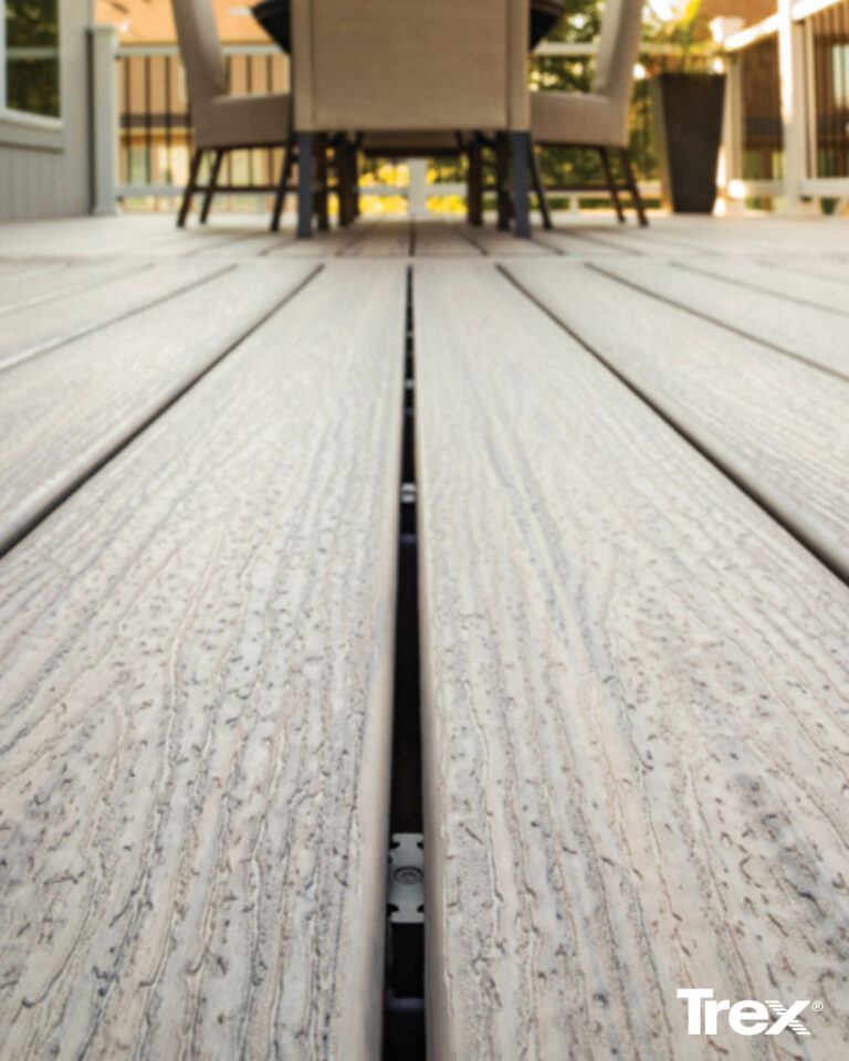 Close-up of the flooring on trex deck